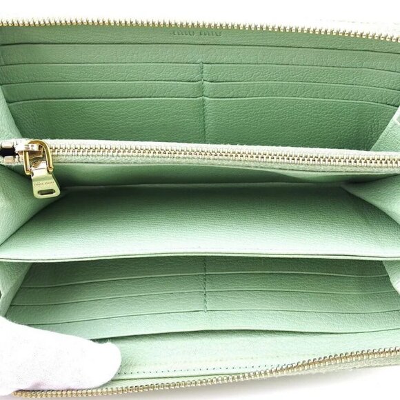 miu miu long wallet ribbon leather Authentic USED - Picture 5 of 10